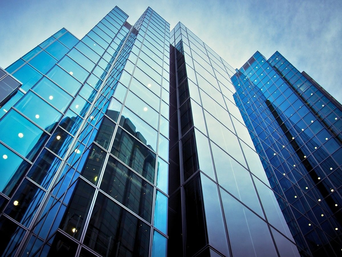 A-Building-with-Glass-Front_0_12