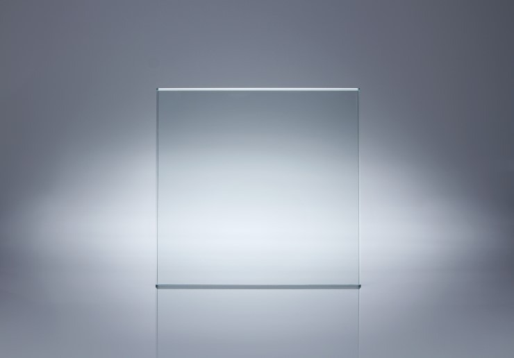 Anti-Reflective-Glass